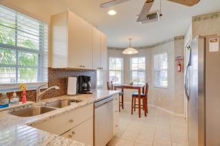 North Fort Myers Getaway with Resort Amenities! - North Fort Myers - 2