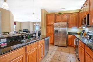 Beautiful Condo at Vista Cay Resort Near WDW - Orlando - 4