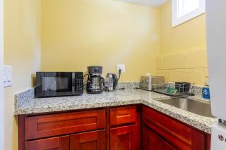 @ Marbella Lane - 2BR Cozy LwrLvl in DTWN SJ - 2