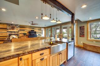 Lakefront Afton Home with Hot Tub and Game Room! - 4