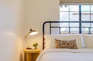Casa Valerio - Boutique Suites in Downtown Santa Barbara - 4