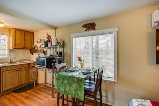 Pet-Friendly Vacation Rental Cabin in Whittier - Whittier - 6