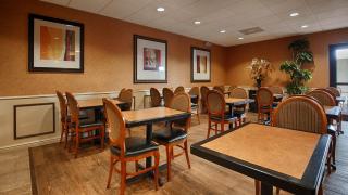 Best Western Savannah Historic District - Savannah - 9