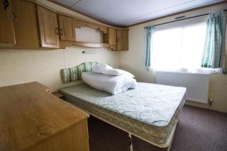 6 Berth Caravan By The Beach In Hunstanton In Norfolk, Pets Welcome Ref 13009L - 4
