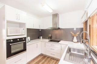 Montebello 3 12 Cobbodah Street - Jindabyne - 5