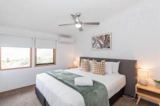 Montebello 3 12 Cobbodah Street - 4