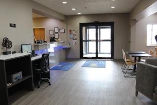 Reston Inn & Suites - 7