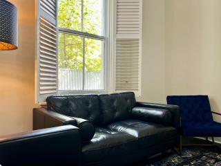 Villa on Melbourne St - 1