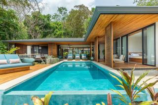 The L Design Villa - Carmen - 0