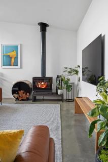 Amongst The Tea Trees - 5