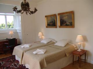 Hotel Slottsvillan - Huskvarna - 8