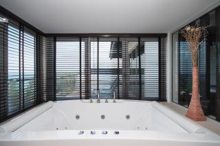 Surin Heights Villa - 5