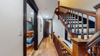 Stylish 2nd Floor Apartment with Pool Table Office Space near Churchill Downs - Louisville - 7