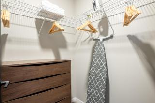 W Loop Studio w Pool Gym nr Restaurant Row CHI-264 - 1