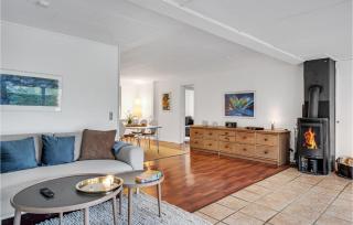 Cozy Home In Dronningmølle With Wifi - Dronningmølle - 3