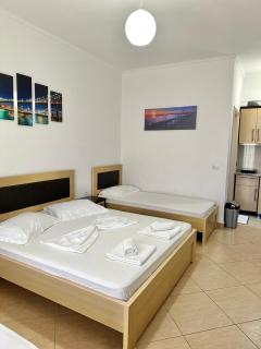 Brian Apartments - 2