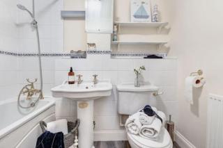 Stylish Cottage - Parking - Garden - Sleeps 6 - Cambridge - 1