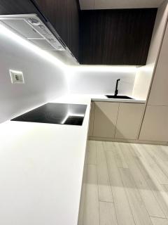 Lake Escape - Home 1 - 4