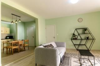 Newly renovated & cozy apartment - 5