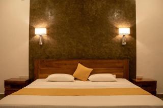 Lina Hotel - Habarana - 0