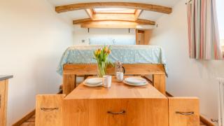 Betty Shepherd's Hut - Lydney - 4