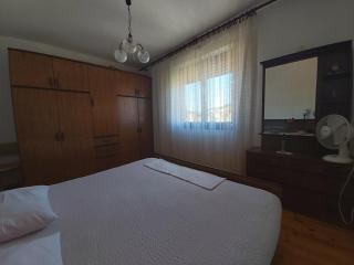 Apartment Laura - Tisno - 2