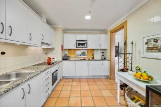 Vila Sol with Pool, Garden & Rooftop Terrace - Quarteira - 5