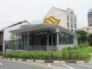 Single Sharing Room and Short Hours Stay at Sandpiper Hotel - Singapore - 6