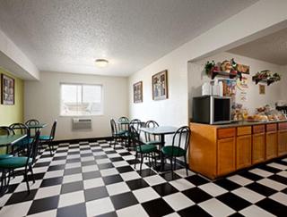 Super 8 by Wyndham Peru Starved Rock State Park - Peru - 7