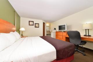 Charleston Eagle Inn - 3