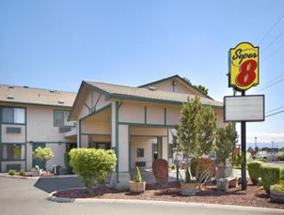 Super 8 by Wyndham LaGrande - La Grande - 9