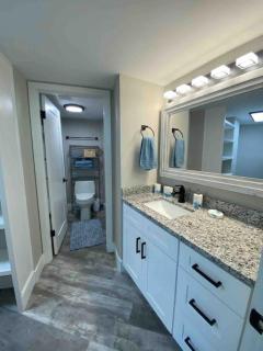 2 Bedroom 2 bath Condo on the Beach on the 8th Floor - Daytona Beach - 2