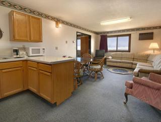 Days Inn by Wyndham Monticello - Monticello - 6