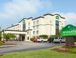 Holiday Inn Express Fayetteville Fort Bragg by IHG - Fayetteville - 9