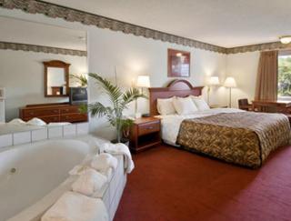 OYO Hampton South Carolina Hwy 278 - Hampton-Varnville Airport - 7
