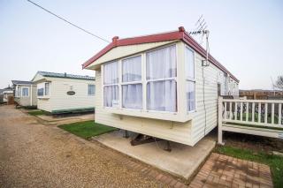 Superb Dog Friendly Caravan With Decking In Hunstanton In Norfolk Ref 13010L - 7