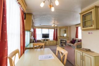 Superb Dog Friendly Caravan With Decking In Hunstanton In Norfolk Ref 13010L - Hunstanton - 1