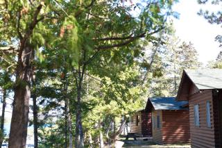 Kona Kona Resort & Cabins - 8