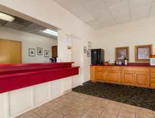 Econo Lodge Middlesboro - 6