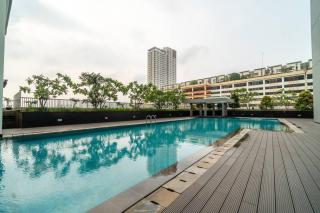 Modern & comfy studio in central Jakarta, SCBD - Jakarta - 9