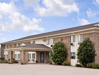 Super 8 by Wyndham Milbank SD - Milbank - 9