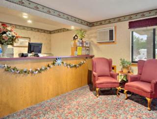 Super 8 by Wyndham Milbank SD - Milbank - 8