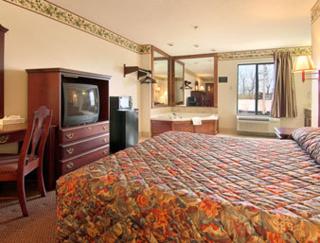 Super 8 by Wyndham Booneville - Booneville - 6