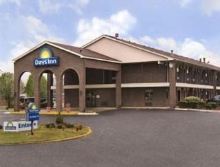 Days Inn by Wyndham Demopolis - Demopolis - 9