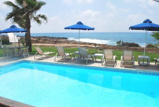Sea Front Villa, Heated Private Pool, Amazing location Paphos 323 - Kissonerga - 5