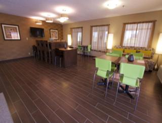Super 8 by Wyndham Fairfield - Fairfield - 2