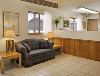 Super 8 by Wyndham Longmont/Del Camino - Longmont - 8