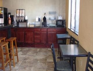 Days Inn by Wyndham Ruidoso Downs - 7