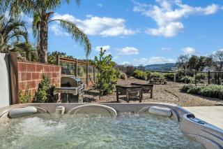 Santini Farm House - Geyserville - 5