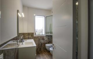 Lovely Home In Appignano Del Tronto - Appignano del Tronto - 2